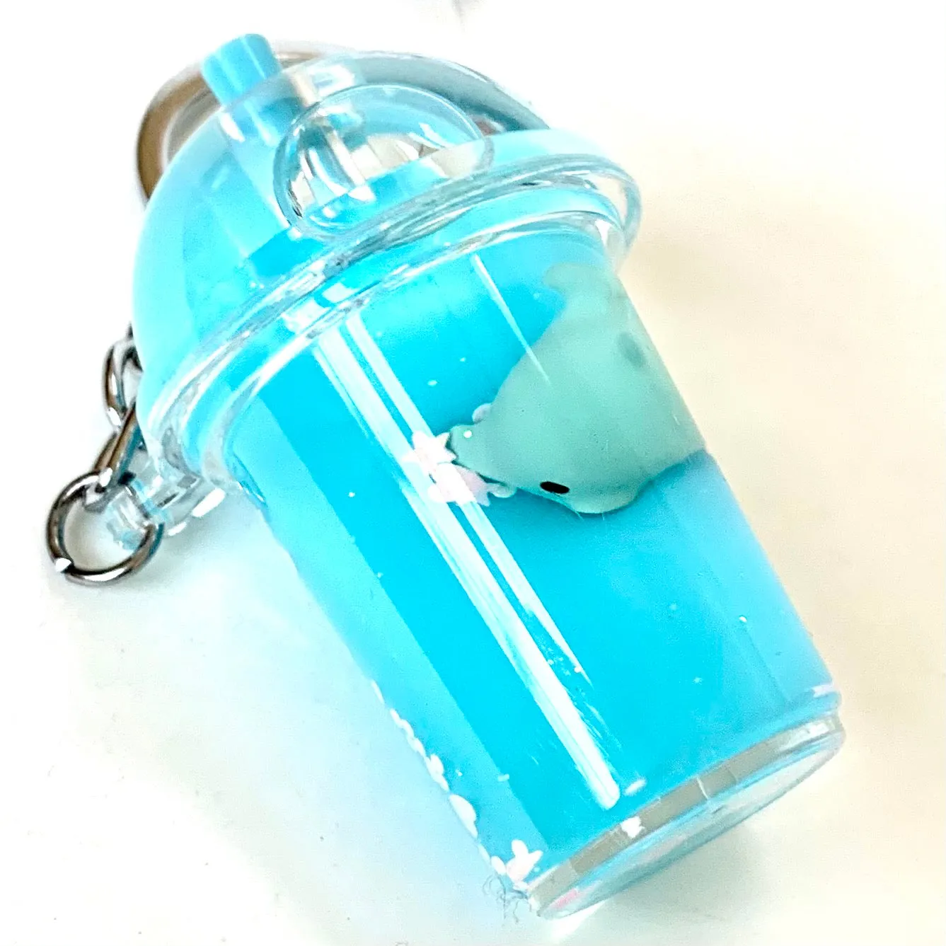 12045 SEA LIFE DRINK KEY CHARM -12