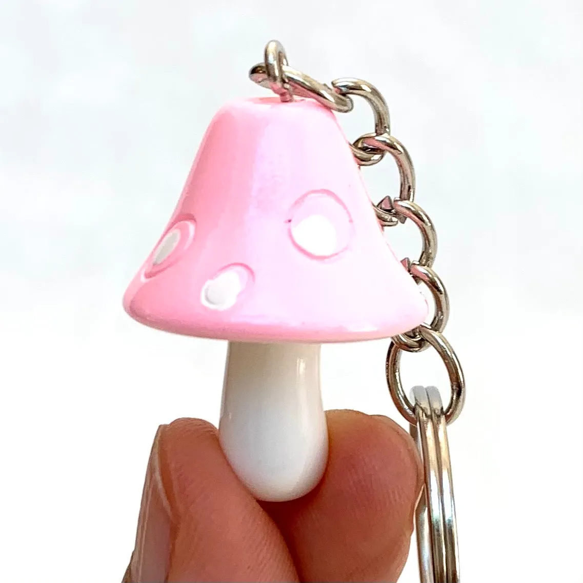 12059 MUSHROOM KEY CHARM-12