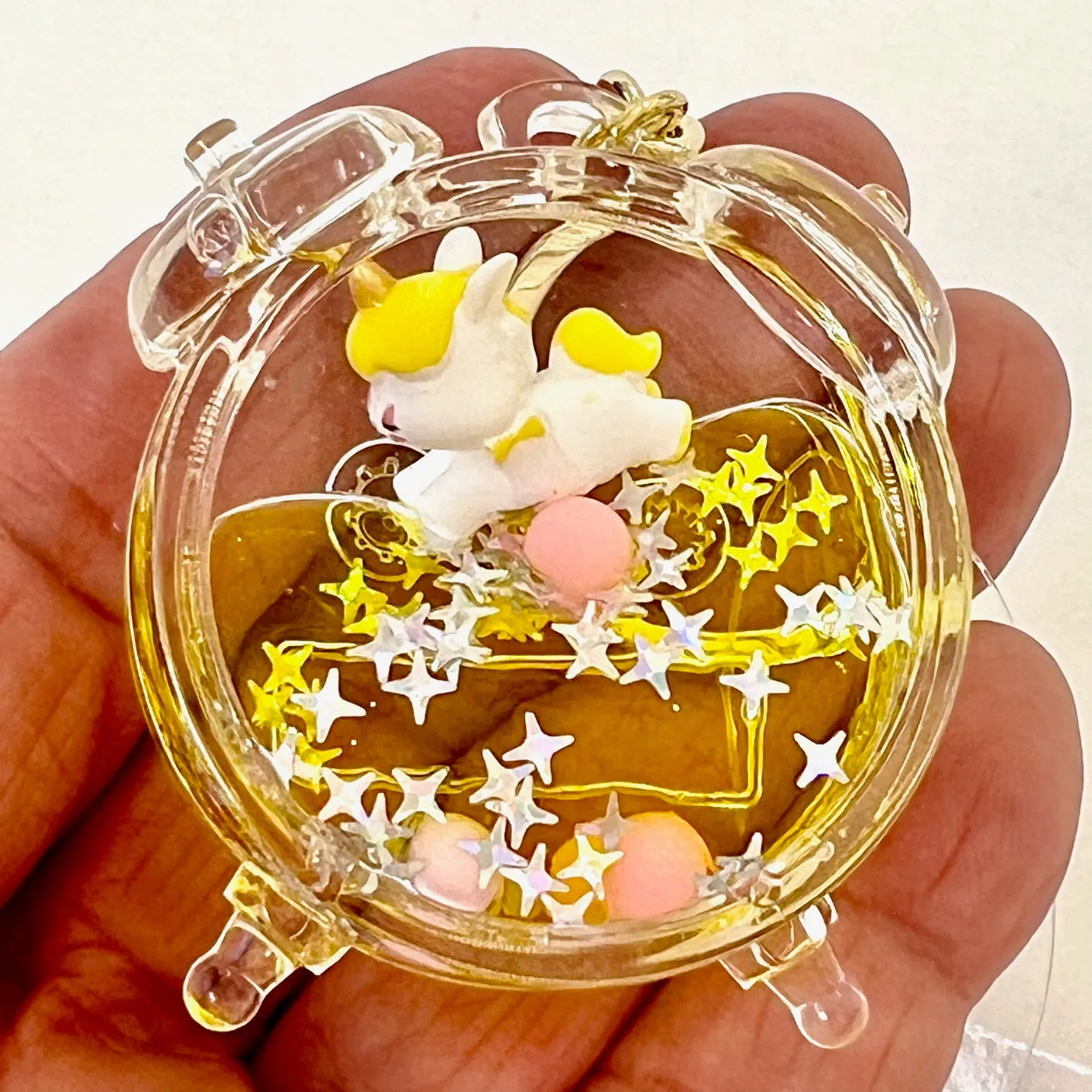 12135 UNICORN FLOATY KEY CHARM-12