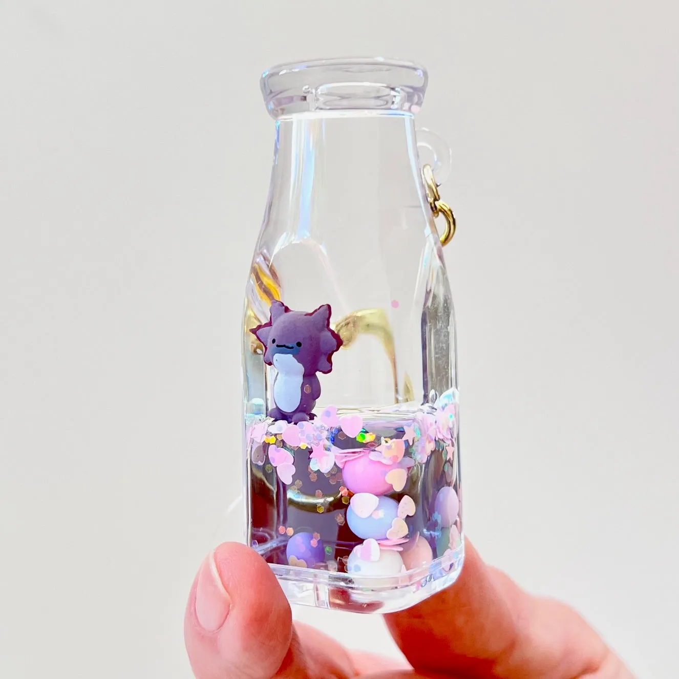 12156 AXOLOTL FLOATY FIGURINE KEY CHARM-12