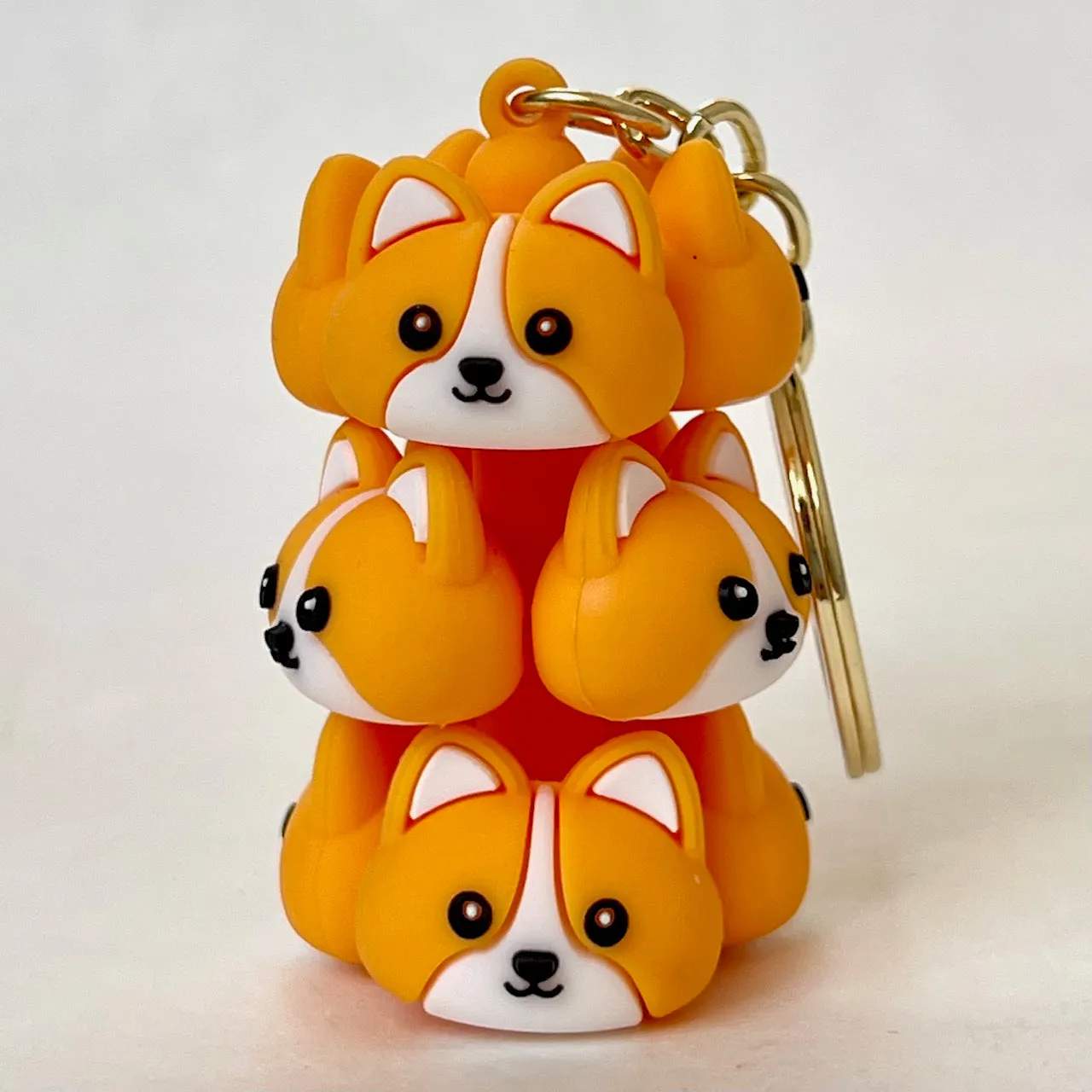 12160 PUPPY DOG FAMILY KEY CHARM-12