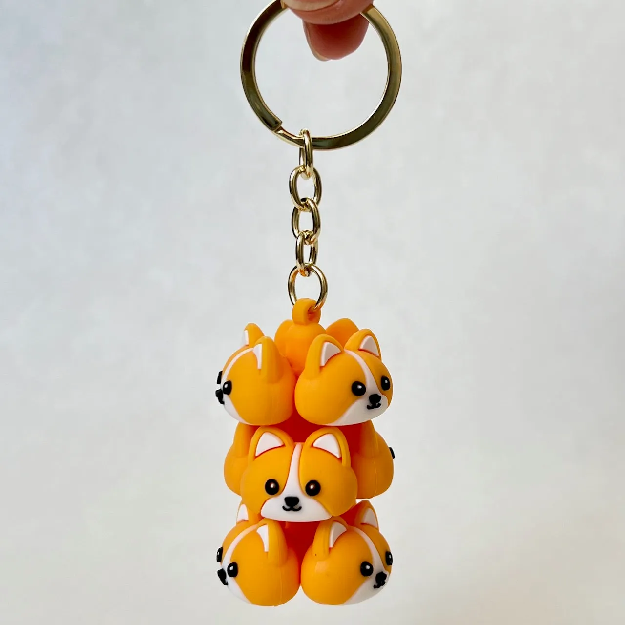 12160 PUPPY DOG FAMILY KEY CHARM-12