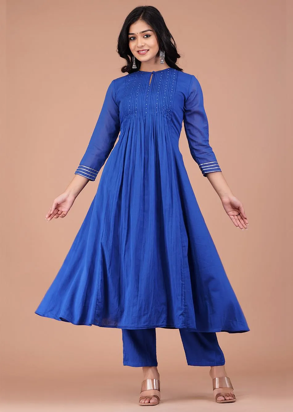 Egyptian Blue Straight Kurta Set With Organza Dupatta