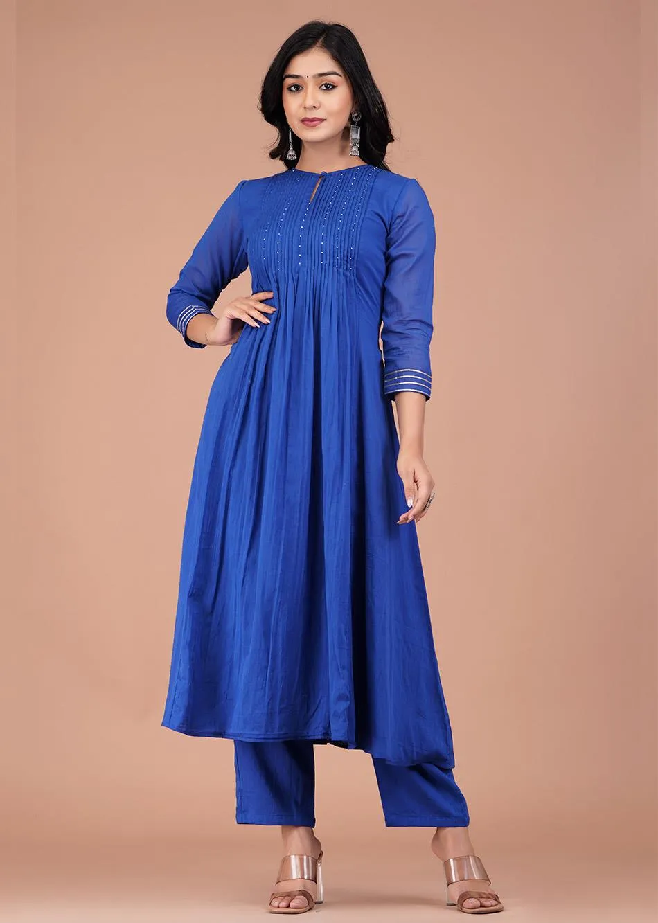 Egyptian Blue Straight Kurta Set With Organza Dupatta