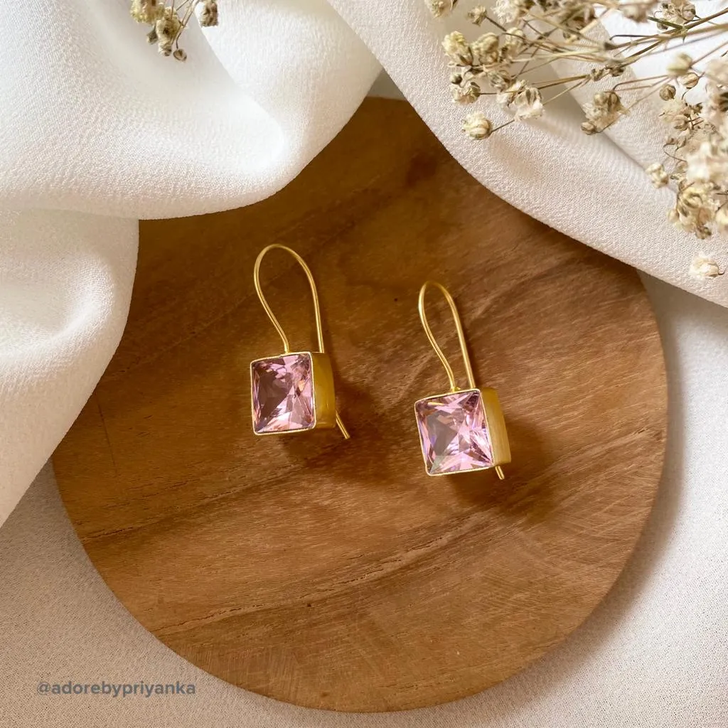 Glossy Square Drops