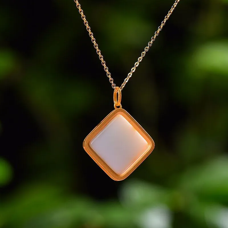 Natural Hetian jade ancient gold craft square enamel porcelain magpie necklace