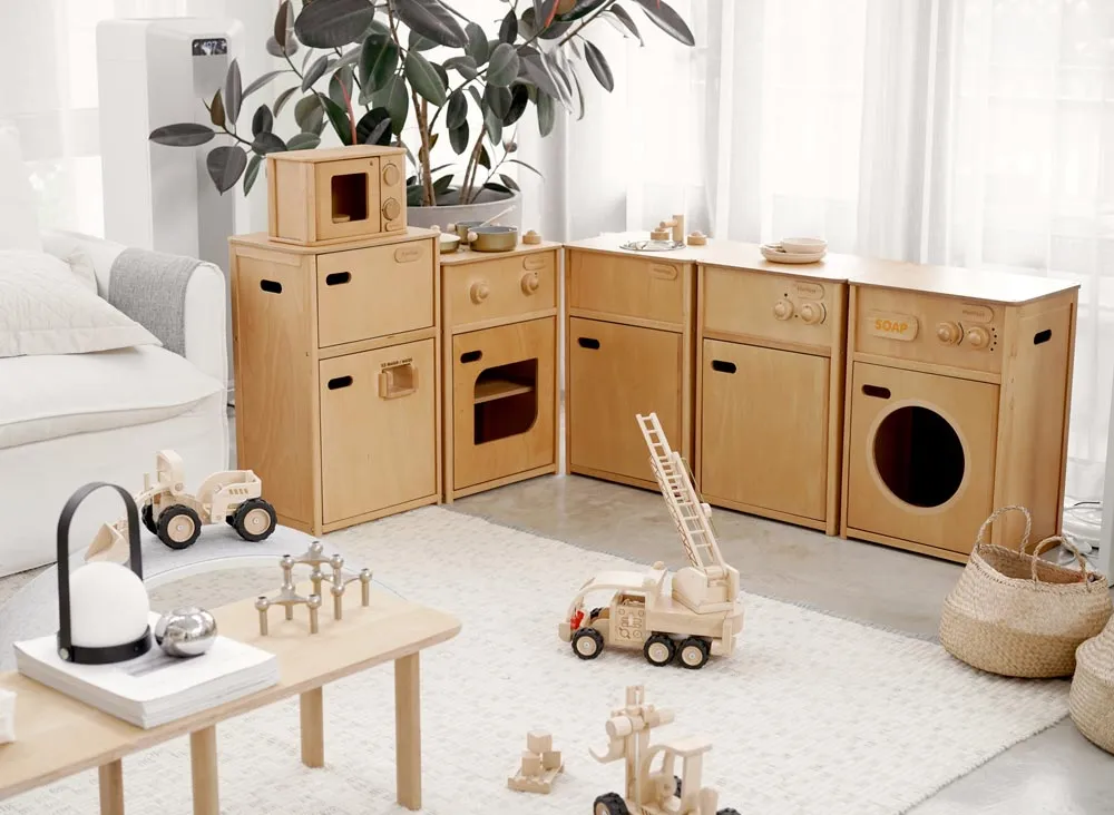 Plan Toys Microwave