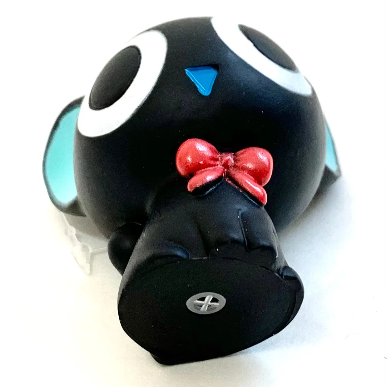 X 12019 BIG SOFT BLACK CAT CHARM-DISCONTINUED