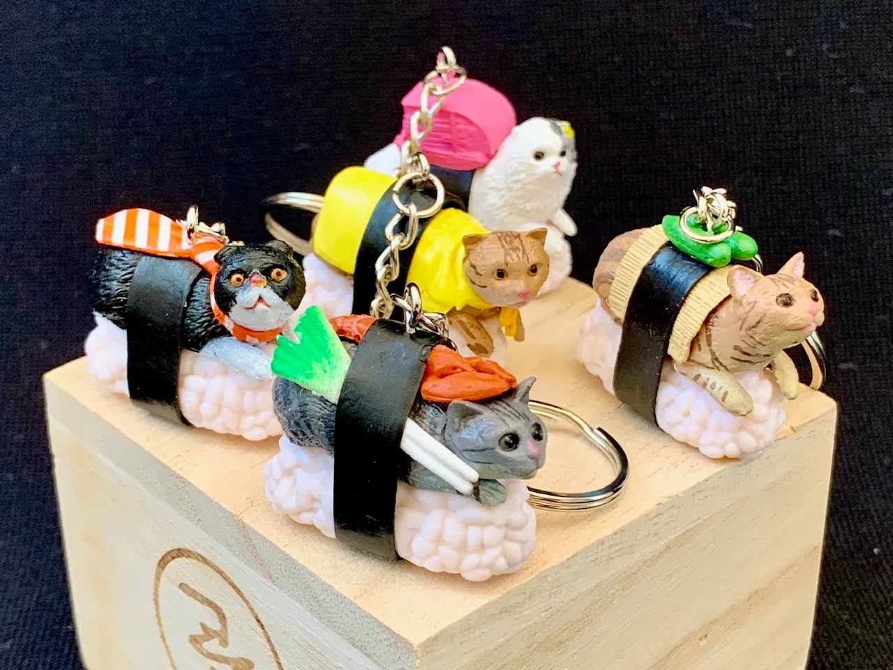 X 12050 SUSHI CAT KEY CHARM-DISCONTINUED